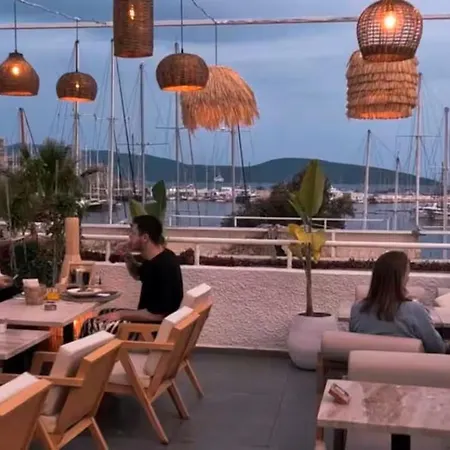 호텔 Tosunpasa Cafe Bodrum