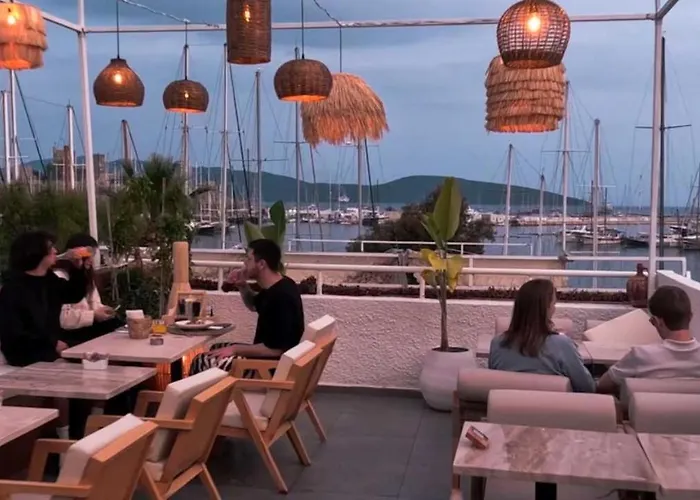 Hotel Tosunpasa Cafe *